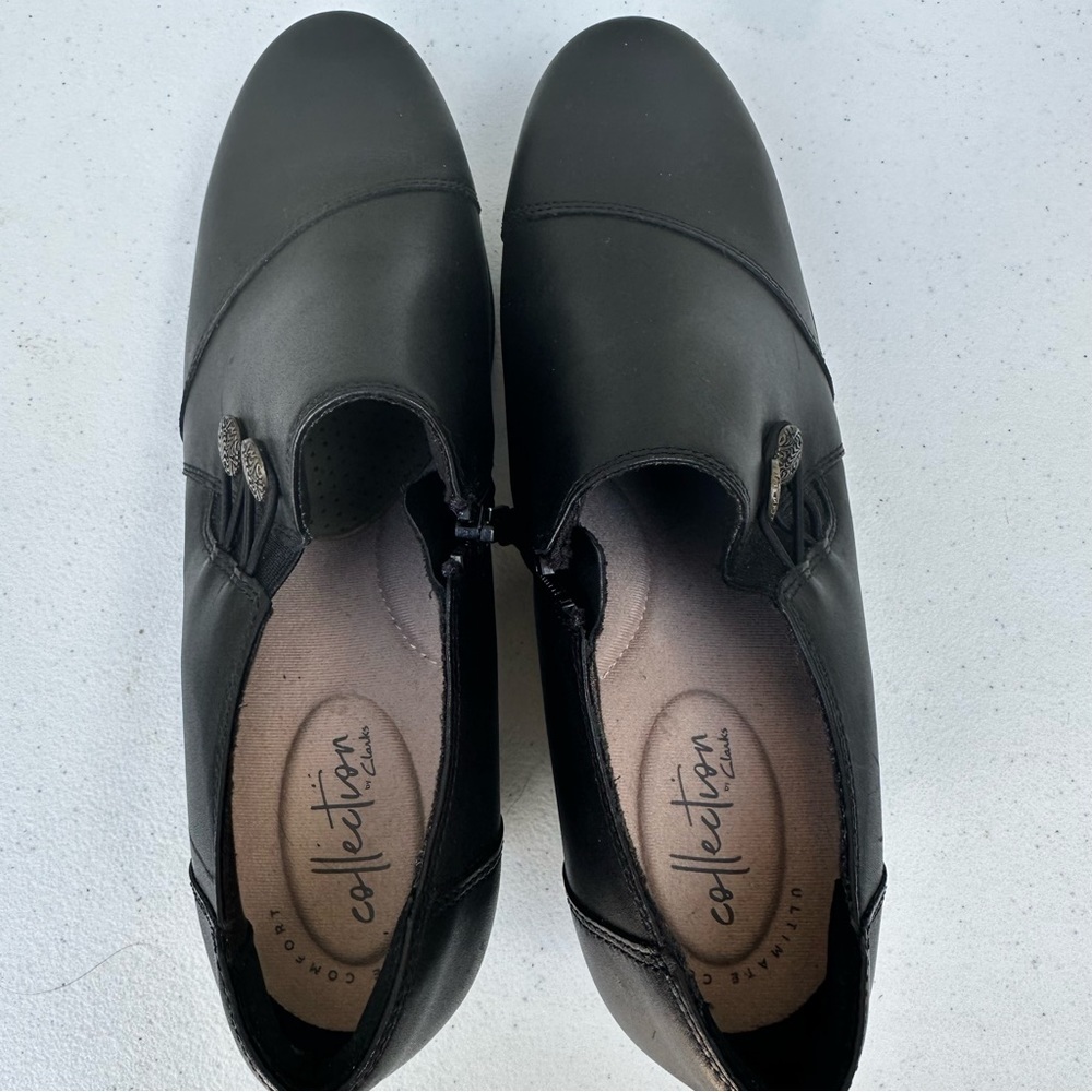 Clarks Collection Emslie Warren Block Heel Loafer/Bootie Size 8.5 - Picture 5 of 8